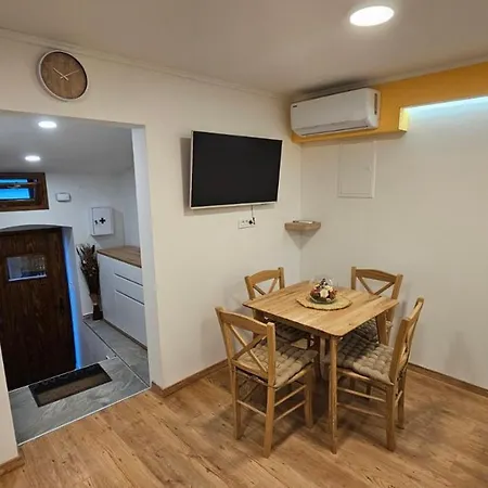Sabi2 Apartment